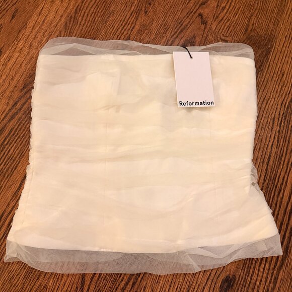 NWT Reformation Beau Top - Ivory, Size 2 - Picture 5 of 7